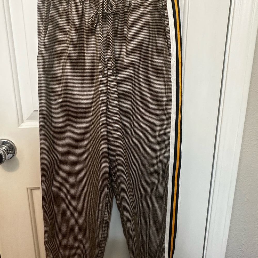 Wild Fable Brown and Yellow Sweatpants with Elastic Waistband
